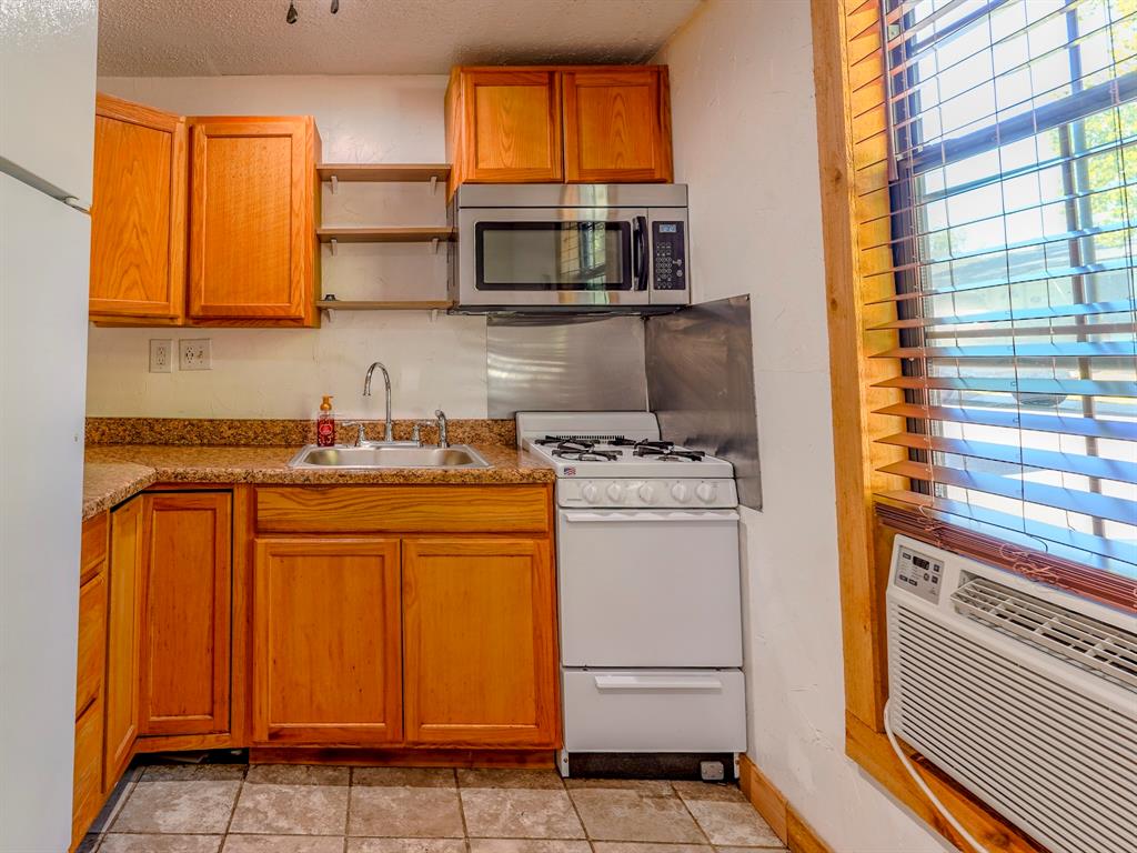 North Side Add - Residential Lease