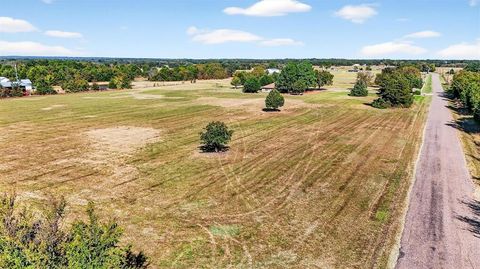 Tiny photo for 5023 W Line Road, Whitesboro, TX 76273 (MLS # 21100603)