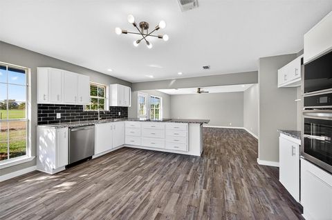 Tiny photo for 5023 W Line Road, Whitesboro, TX 76273 (MLS # 21100603)