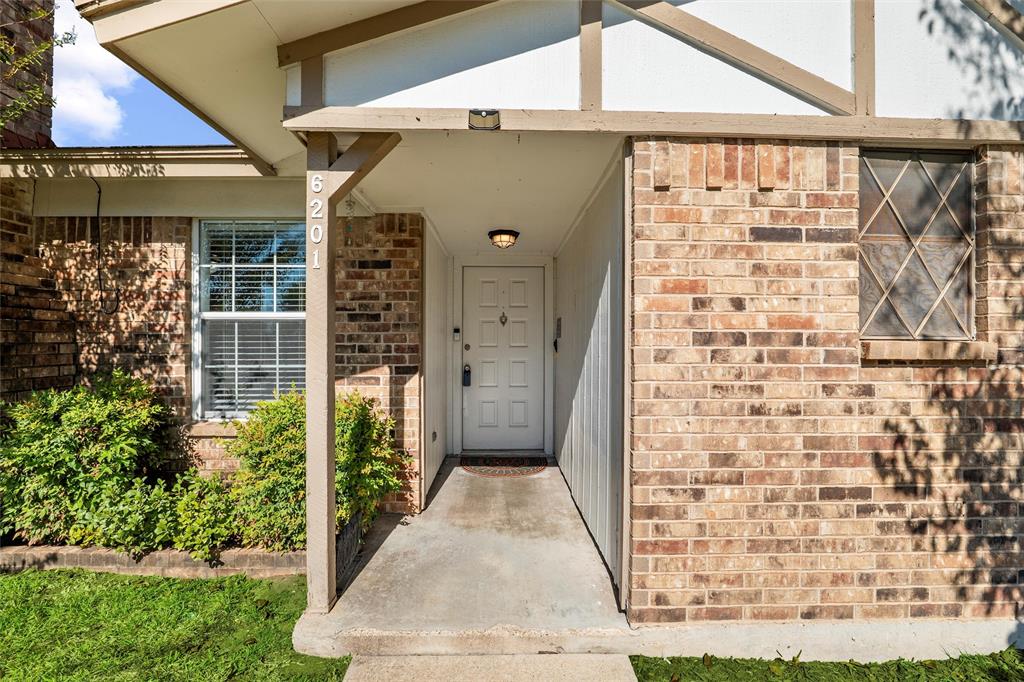 6201 Brookside Drive