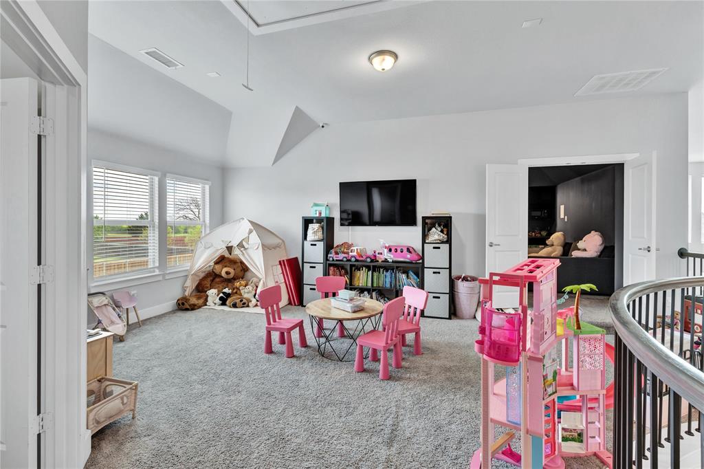 Broadmoor Estates - Residential