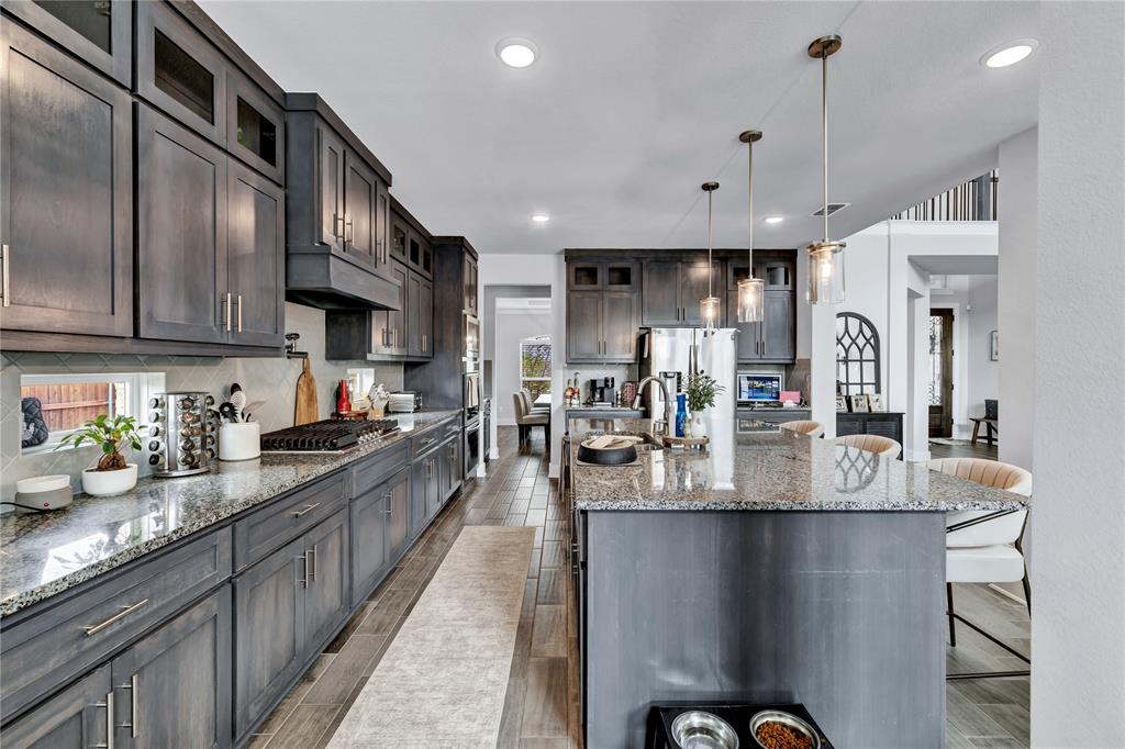 Broadmoor Estates - Residential