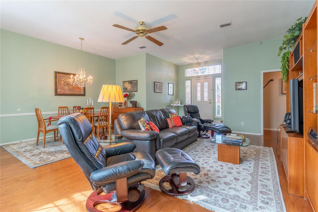 2713 Willowood Drive