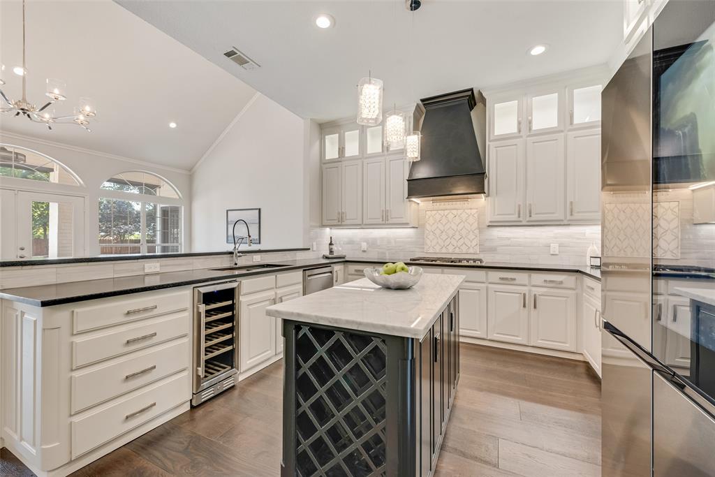 711 Saratoga Drive