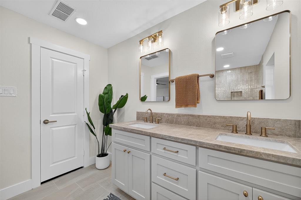 CARIBBEAN ESTATES - Residential