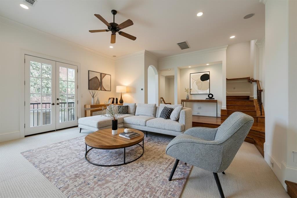 4330 Gilbert Avenue A