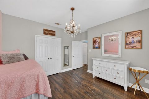 Tiny photo for 3250 Katy Kourt E, Midlothian, TX 76065 (MLS # 21193704)