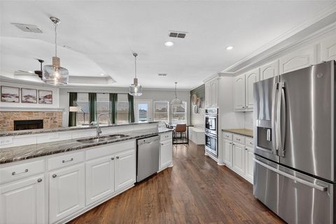 Tiny photo for 3250 Katy Kourt E, Midlothian, TX 76065 (MLS # 21193704)