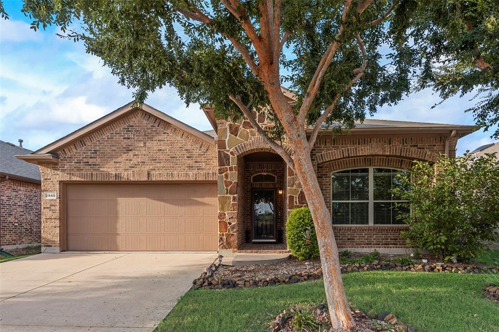 2945 Saddle Creek Drive