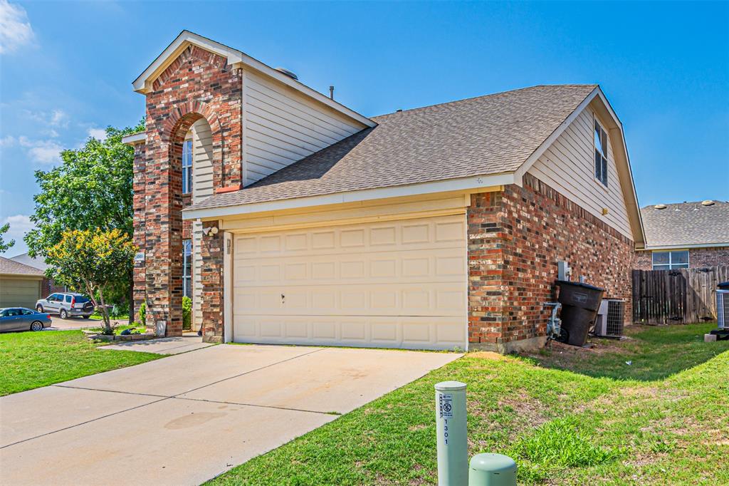 1301 Hennessey Court