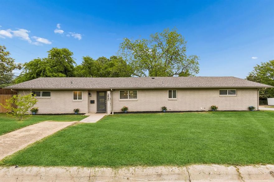 Welcome to Wedgwood! Step into this turn key mid-century modern wonder. This 3 bed, 2 bathroom home is the one! Situated on a large corner lot with mature trees and curb appeal, it offers floor to ceiling windows giving you endless natural light, a formal dining room for entertaining family, and friends, stunning exposed brick, a remodeled kitchen with stainless steel appliances with all the storage space, and a relaxing backyard oasis! Within walking distance to Bruce Shulkey and conveniently located near all the shopping, dining, and entertainment offered near Hulen! Recent updates include: 2023: Roof, flooring throughout, water heater, electrical panel and water pressure regulator. 2024: New insulation, new fans and light fixtures updated. Excellent investment home opportunity!