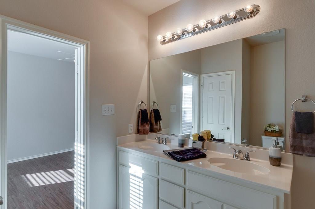 Alexandra Meadows - Residential Lease