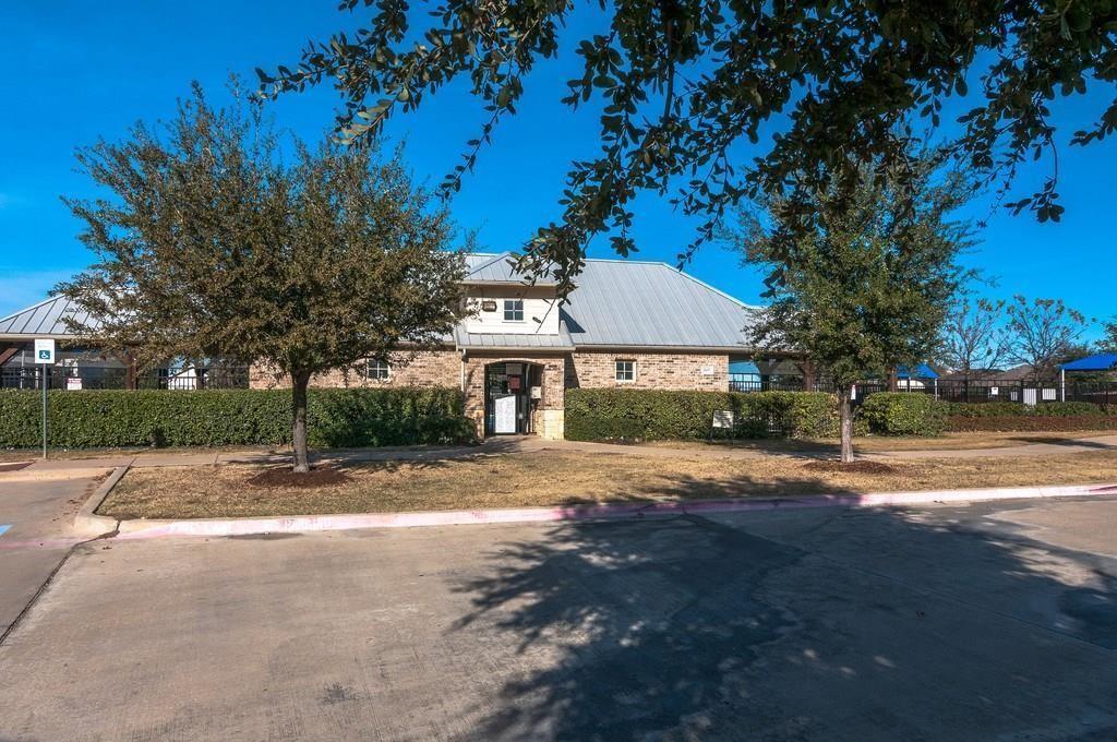 Alexandra Meadows - Residential Lease