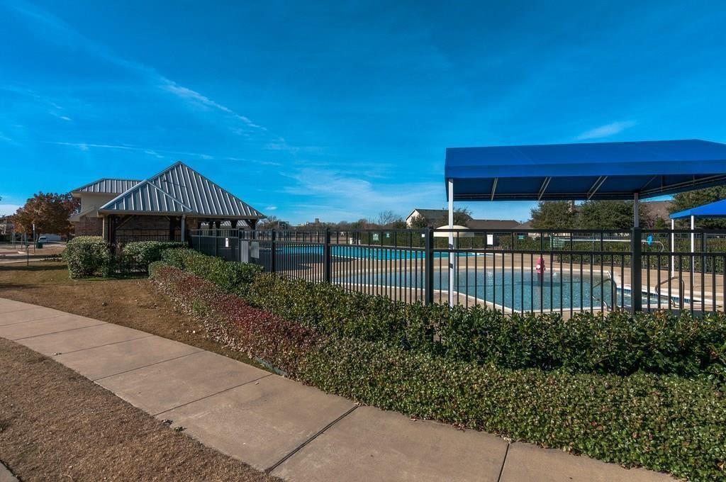 Alexandra Meadows - Residential Lease