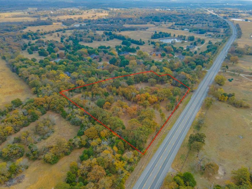 Located on Highway 69 within the southeastern city limits, this 5.4-acre tract offers an excellent
opportunity for a personal homesite, residential development, or potential rezoning. There are no
deed restrictions. With over 574 feet of highway frontage, the property boasts a desirable shape,
level to gently sloping terrain, and no floodplain concerns. Pre-approved for a TXDOT driveway
permit, this tract provides easy access to the city while being surrounded by open prairie land and
attractive ranchettes. The property could possibly be rezoned for residential, subdividable for multiple lots, and perfectly
suited for a variety of building plans.