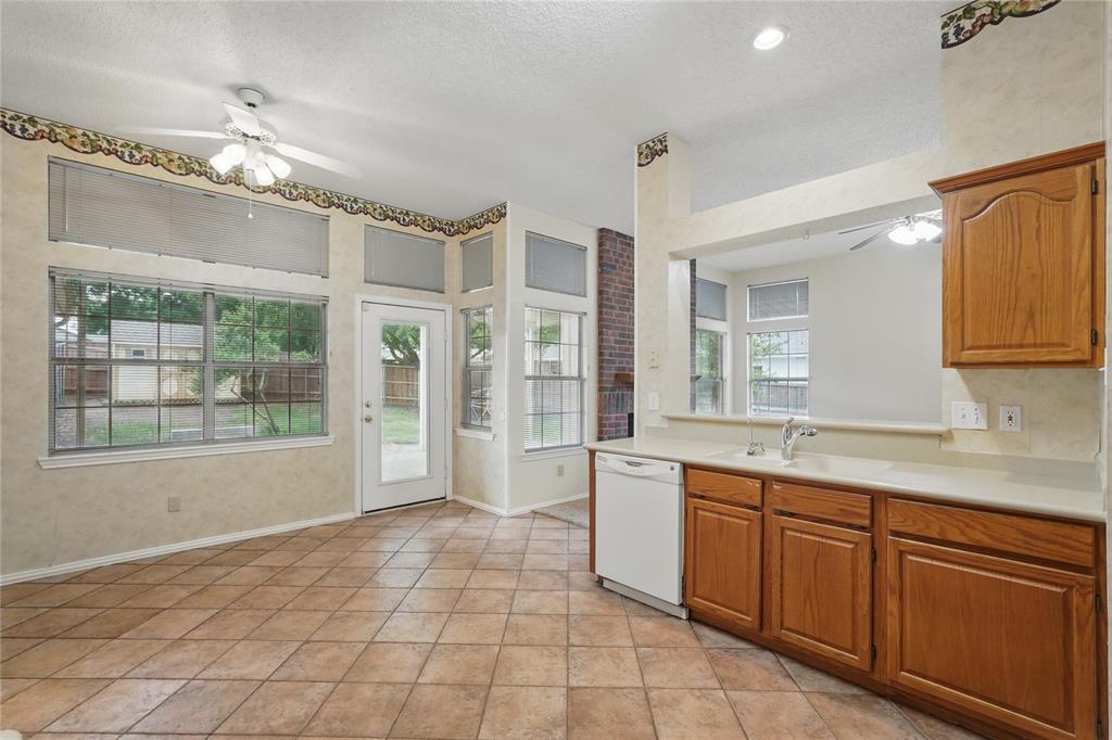 McKinney, Texas 75070, United States, 3 Bedrooms Bedrooms, ,2 BathroomsBathrooms,Residential,Pending,120756