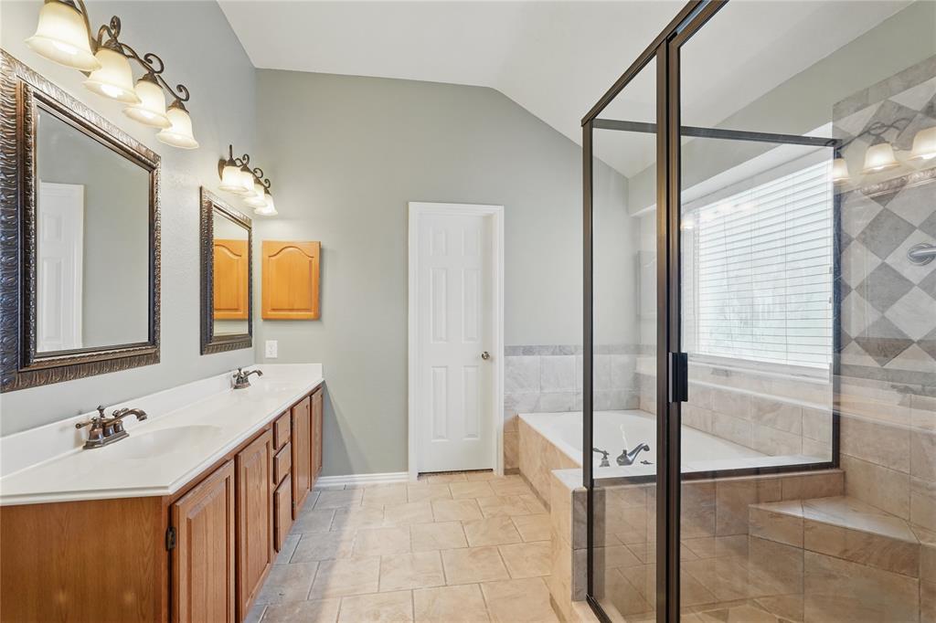 McKinney, Texas 75070, United States, 3 Bedrooms Bedrooms, ,2 BathroomsBathrooms,Residential,Pending,120756