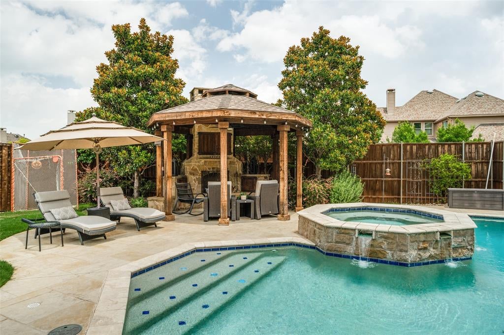 1225 Lambeth Lane