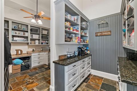 Tiny photo for 862 County Road 3800, Athens, TX 75752 (MLS # 21100129)