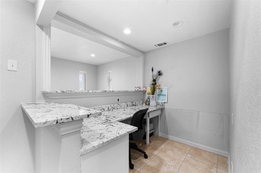 Turner James T Add - Commercial Lease