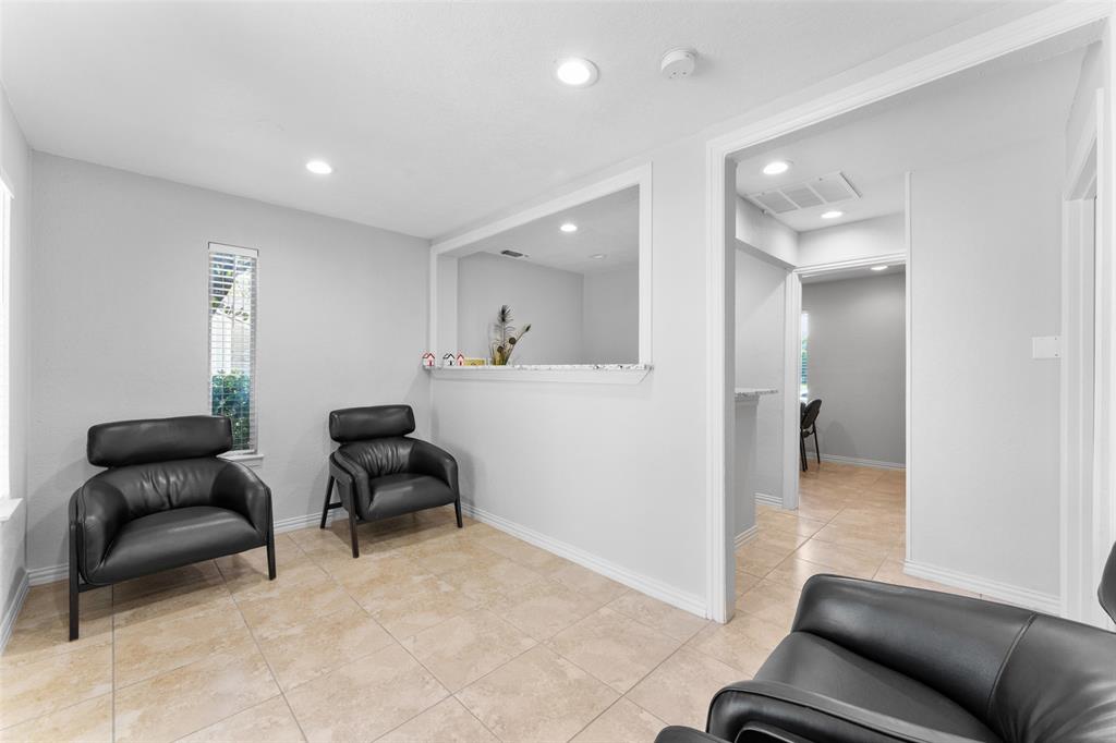 Turner James T Add - Commercial Lease