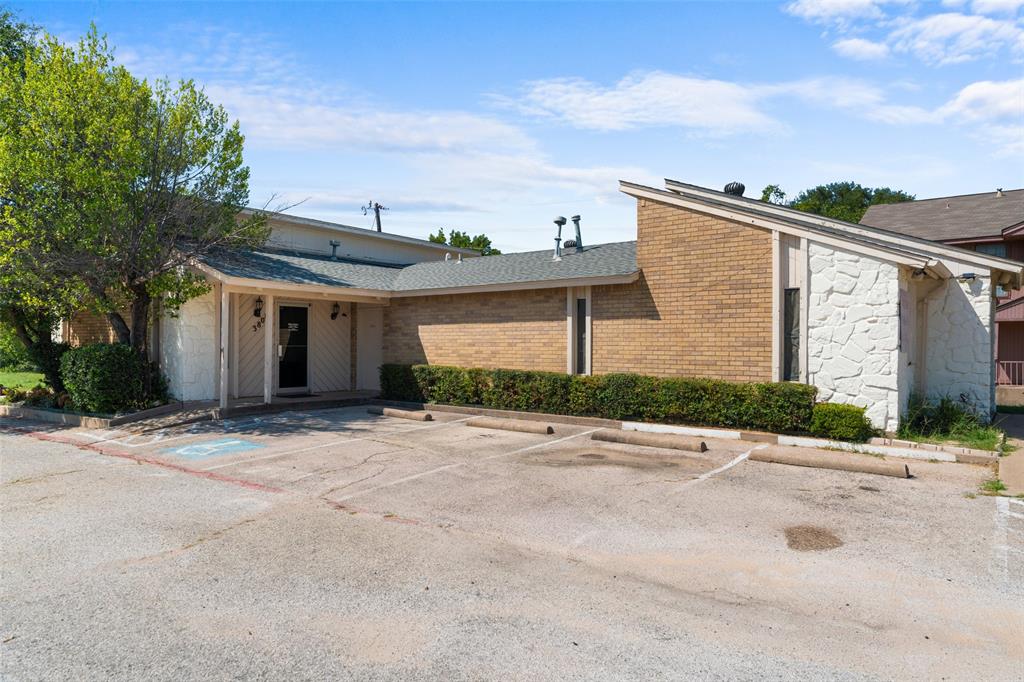 Turner James T Add - Commercial Lease