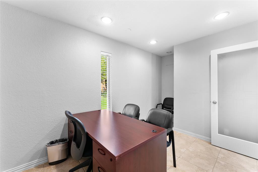 Turner James T Add - Commercial Lease