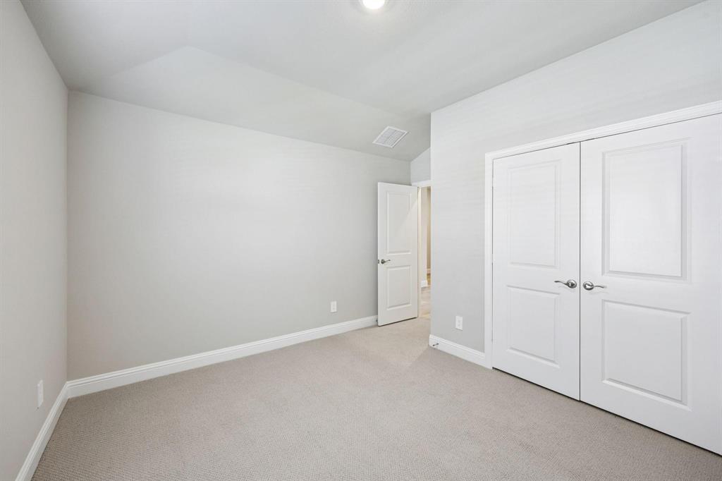 SIMPSON CROSSING - Residential Lease