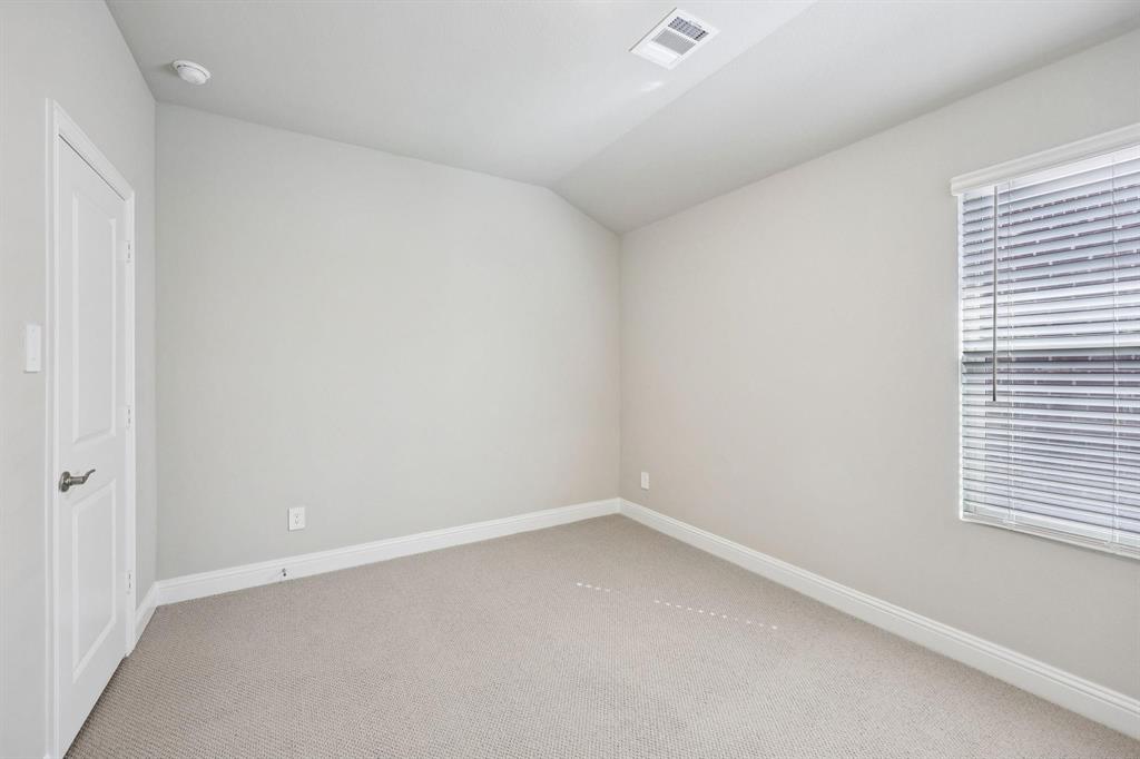 SIMPSON CROSSING - Residential Lease