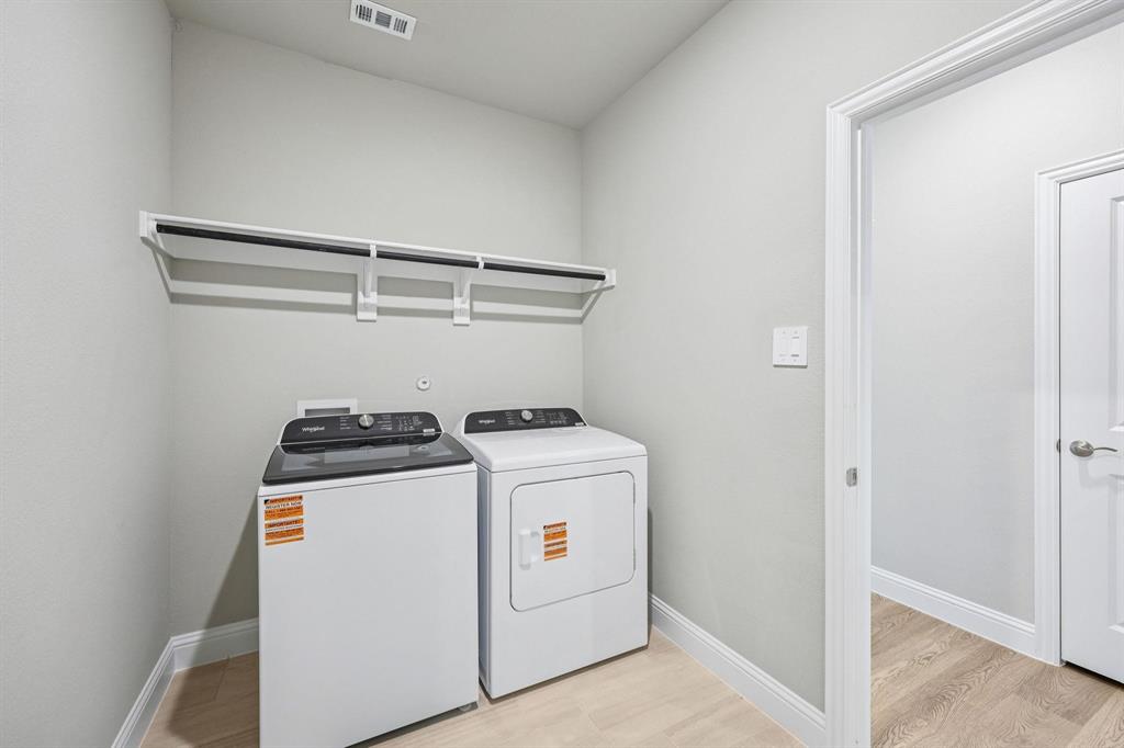 SIMPSON CROSSING - Residential Lease