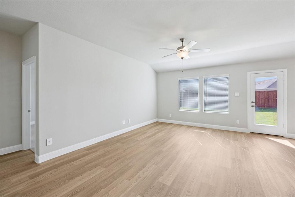 SIMPSON CROSSING - Residential Lease