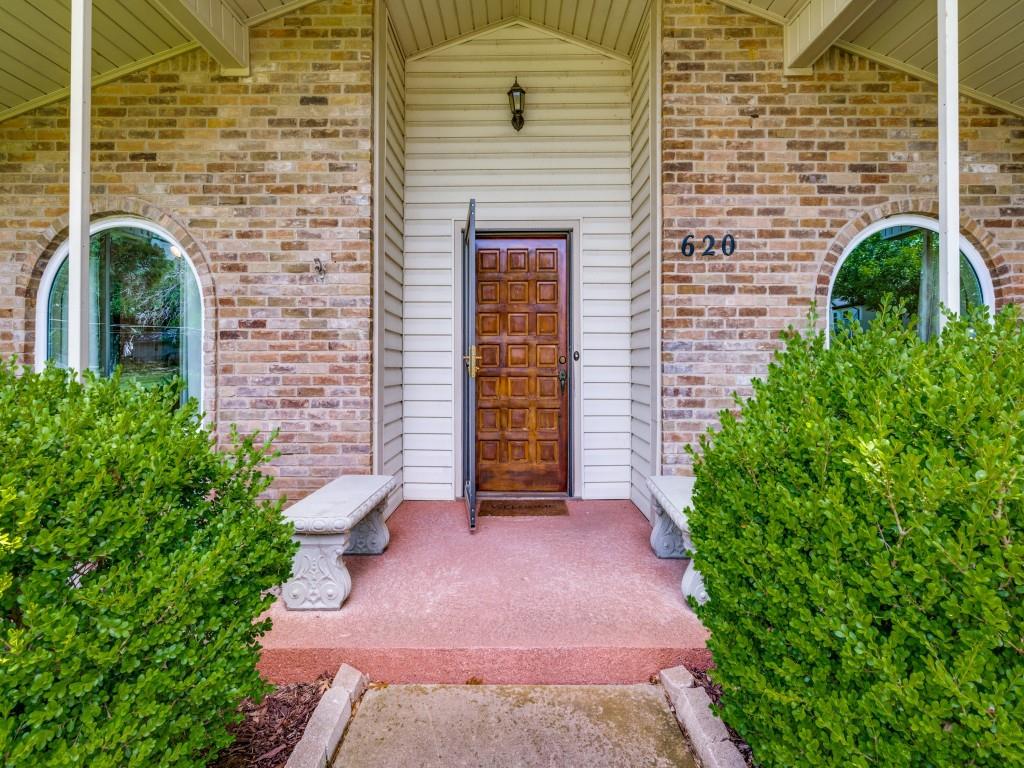 620 Donna Lane