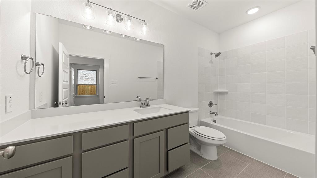 Sheppard's Place - Residential
