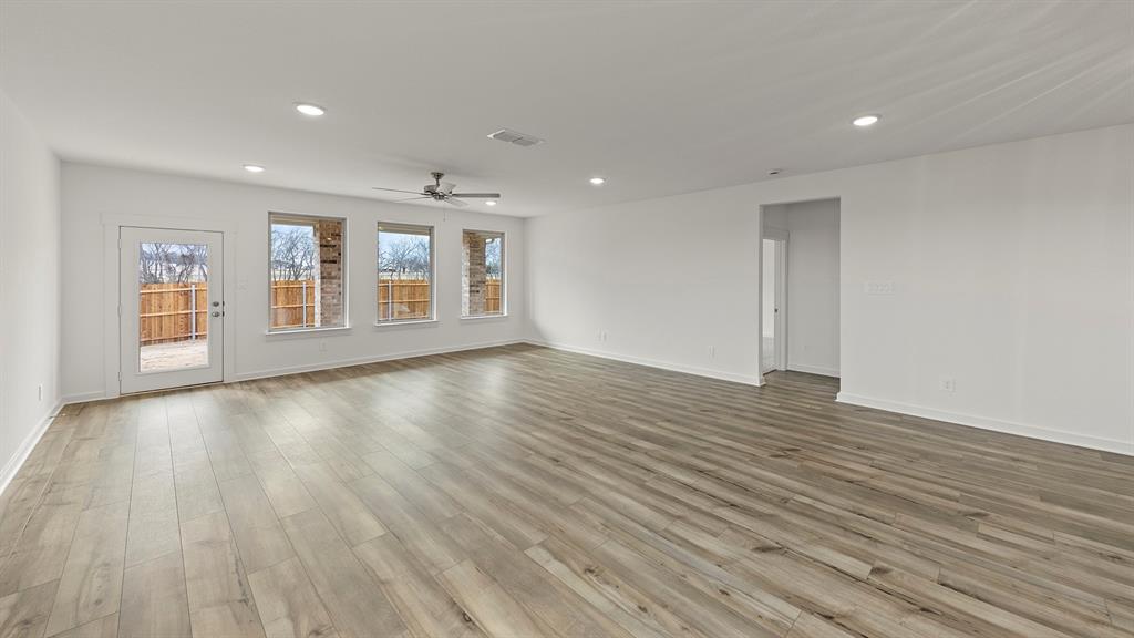 Sheppard's Place - Residential