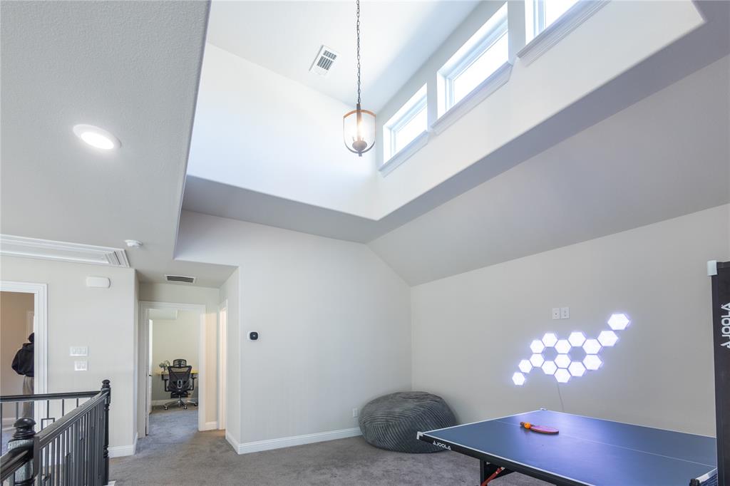 Lake Forest Ph II - Residential