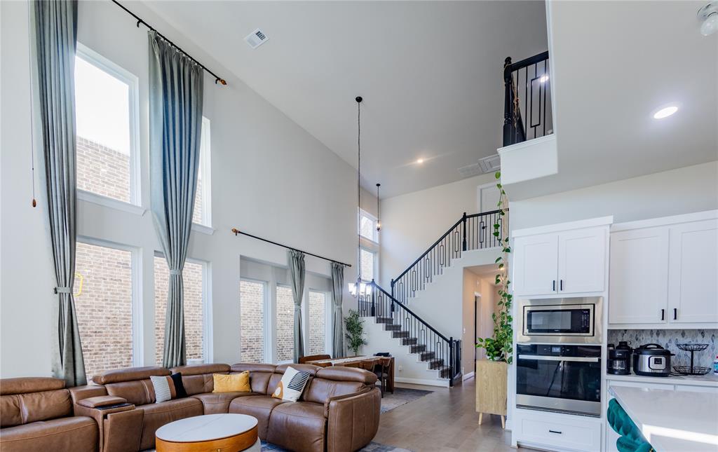 Lake Forest Ph II - Residential