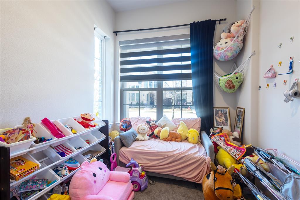 Lake Forest Ph II - Residential
