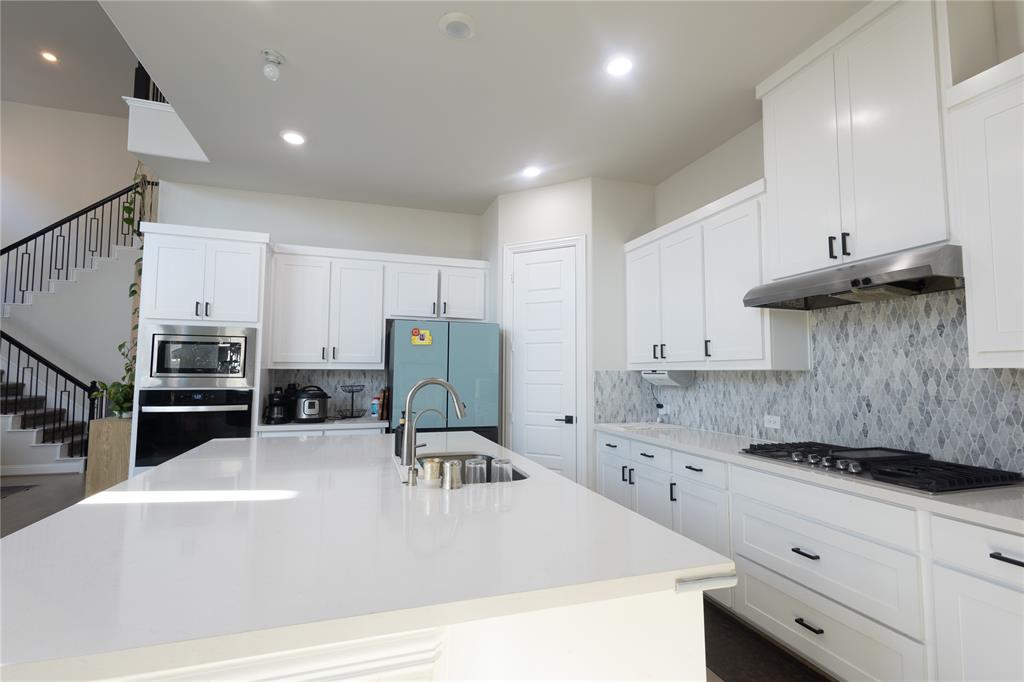 Lake Forest Ph II - Residential
