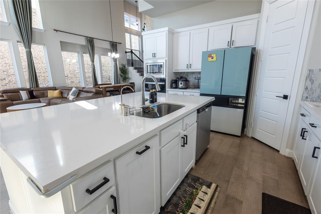 Lake Forest Ph II - Residential