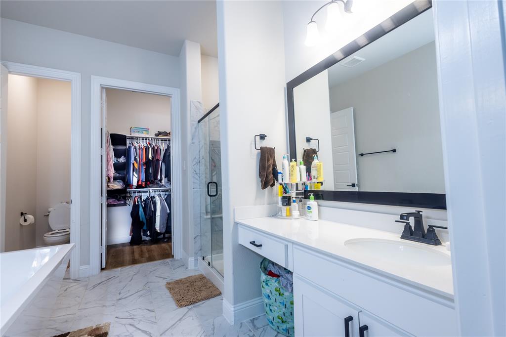 Lake Forest Ph II - Residential