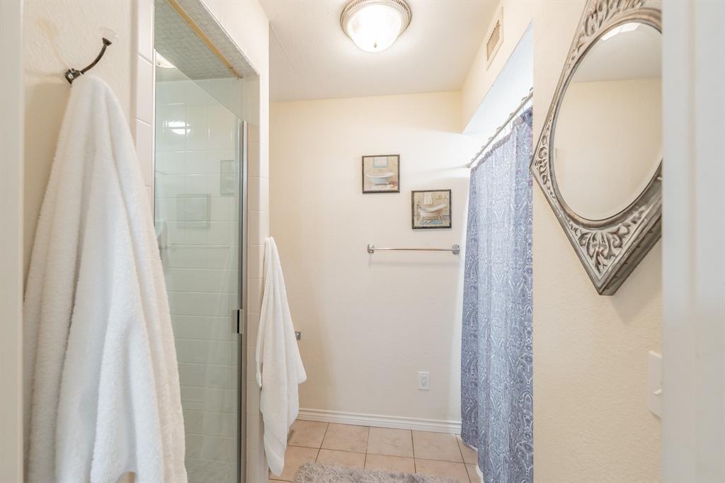 Overton West Add - Residential Lease