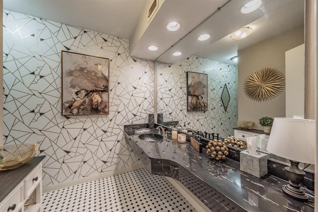 Overton West Add - Residential Lease