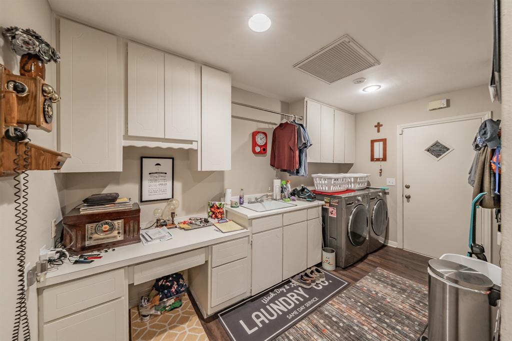 Overton West Add - Residential Lease