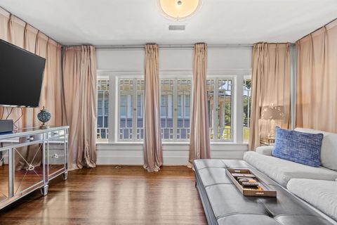 Tiny photo for 5617 Swiss Avenue, Dallas, TX 75214 (MLS # 21185118)