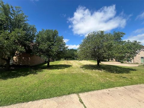 3034 Preston Club Drive Sherman TX 75092