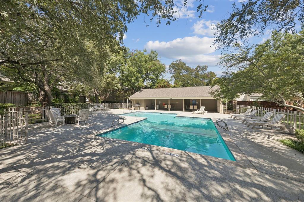 Town North Twnhs - Residential