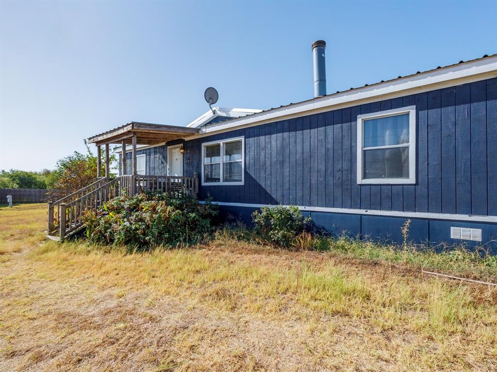 1727 Wildhorse Lane