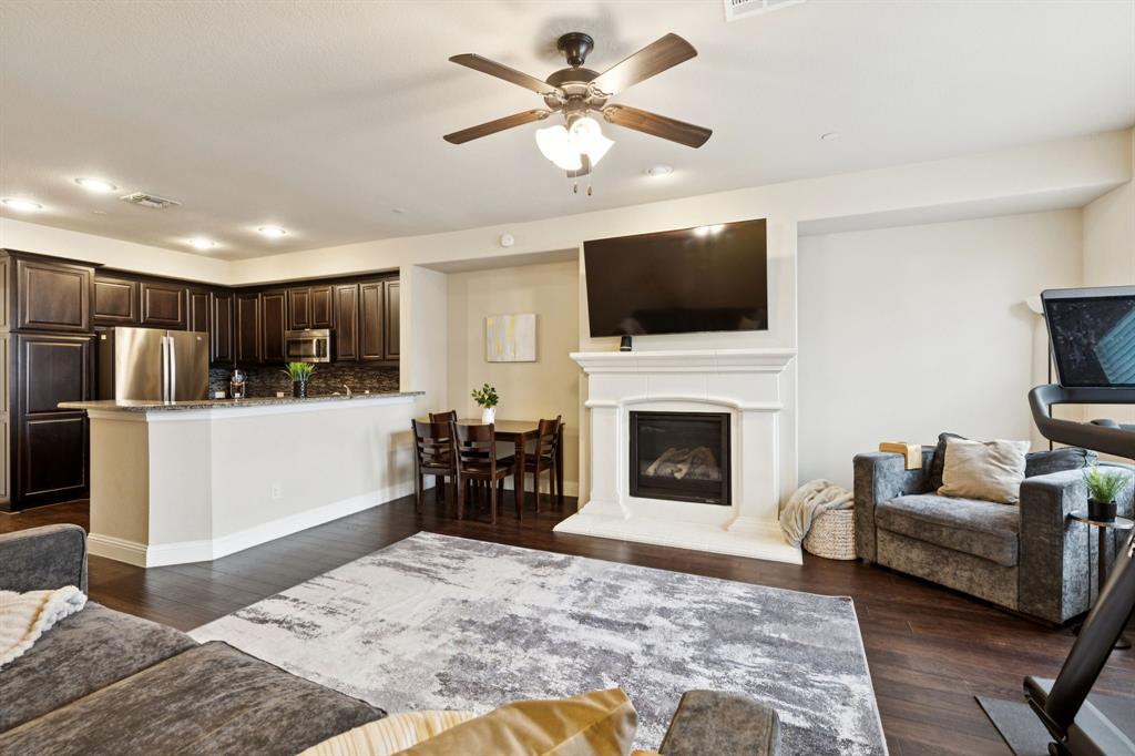 The Shops At Prestonwood Ph 1 - Residential