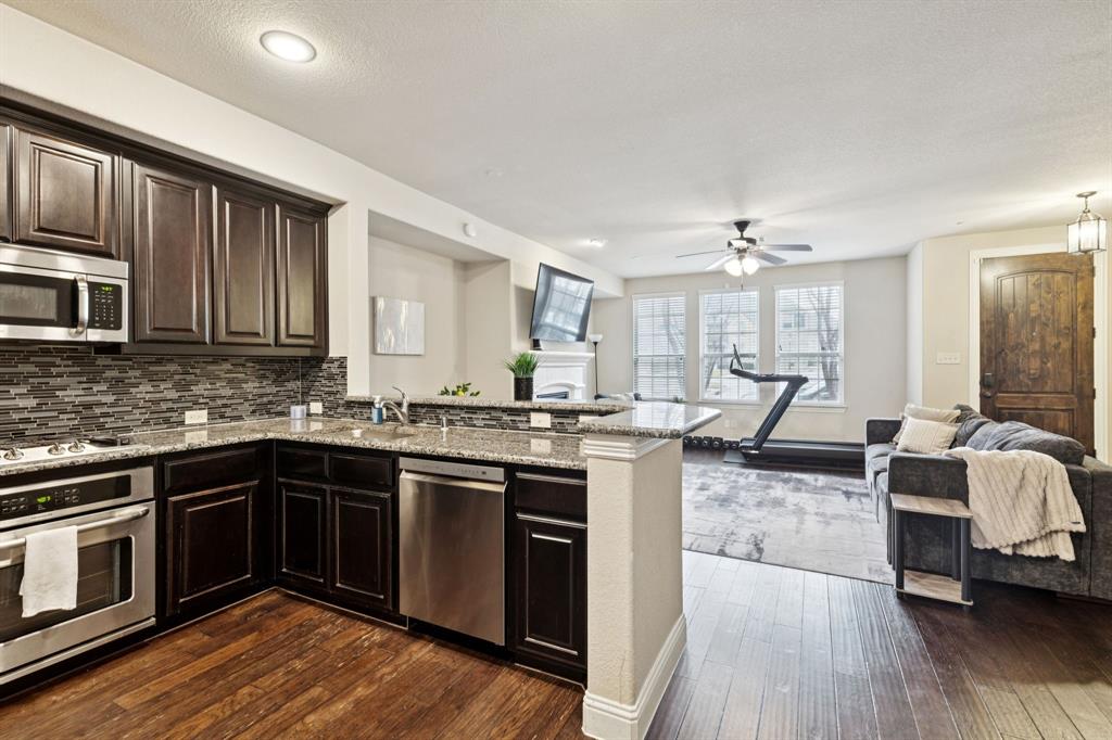 The Shops At Prestonwood Ph 1 - Residential