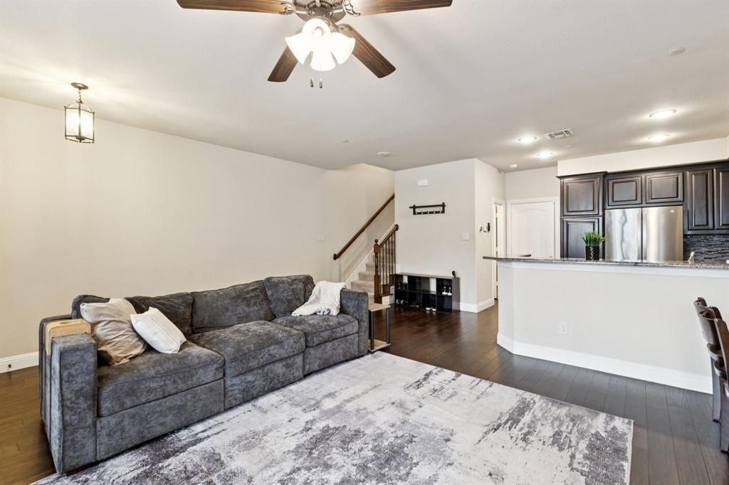 The Shops At Prestonwood Ph 1 - Residential